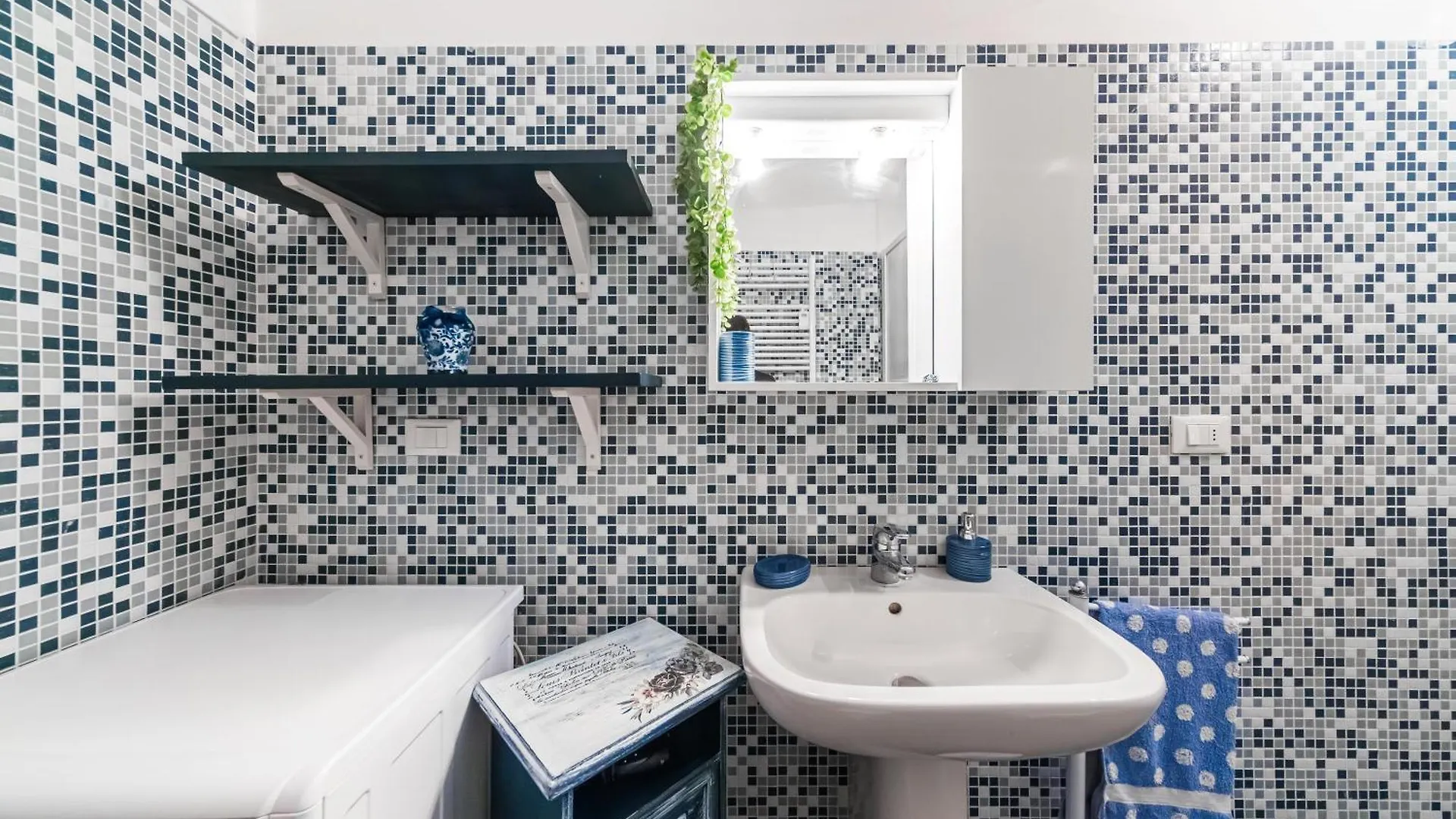 Zucchini House In The Heart Of Bologna Apartment Italy
